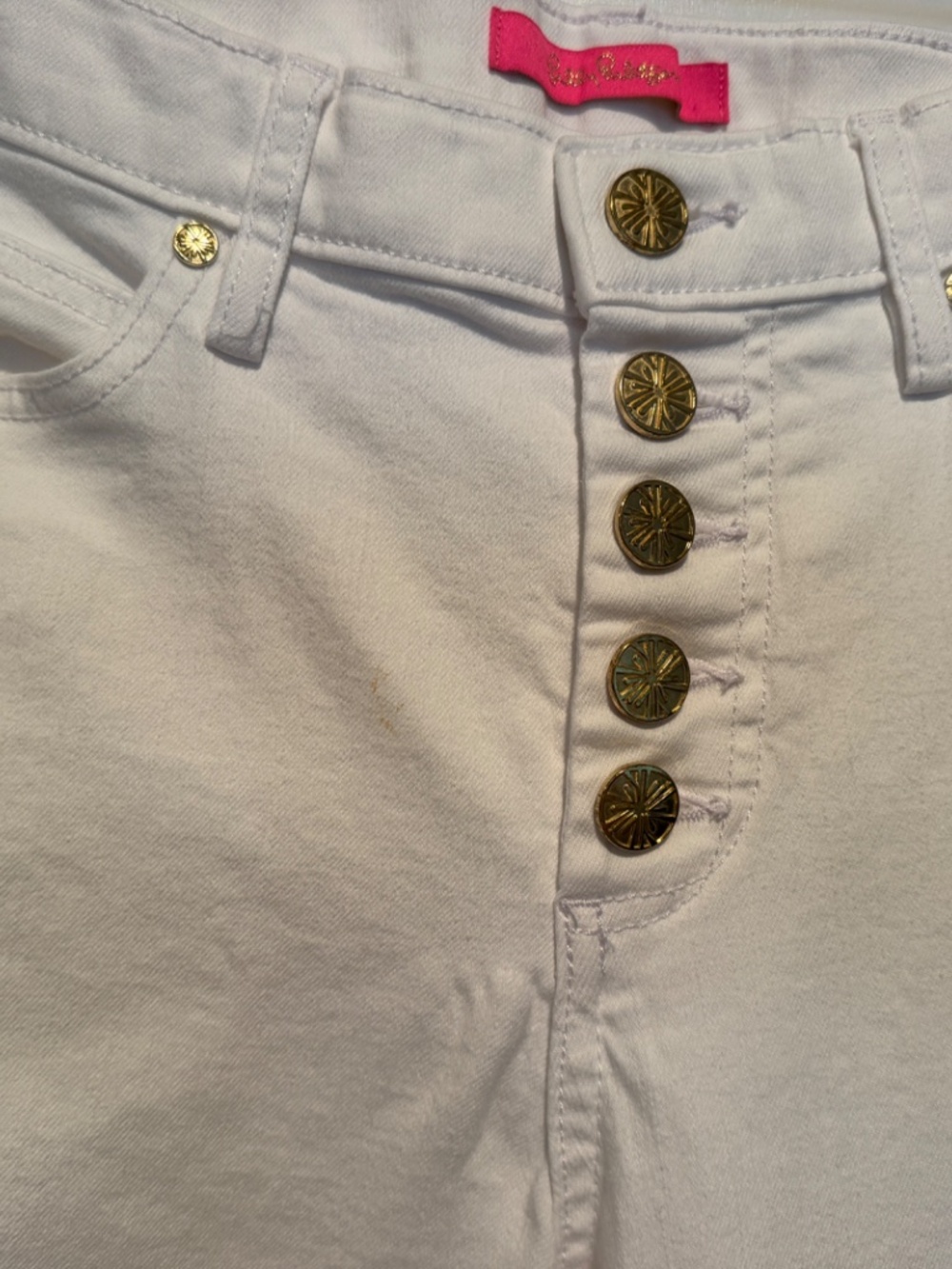 Lily Pulitzer White Jeans with Gold Buttons, Size 10 - Picture 3 of 5